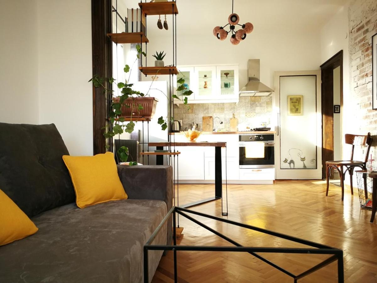 Sunny Downtown Apartment For 4 ソフィア エクステリア 写真